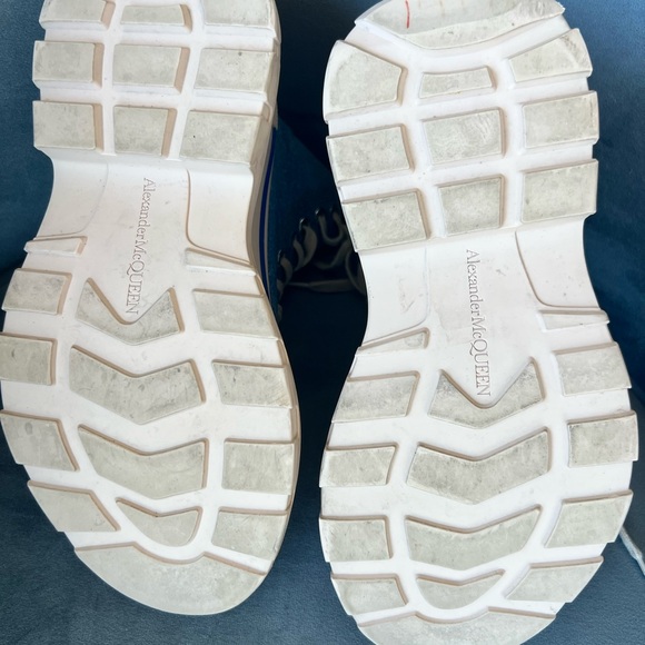 Alexander McQueen Women's Tread Slick Denim Platform Booties - Picture 13 of 13